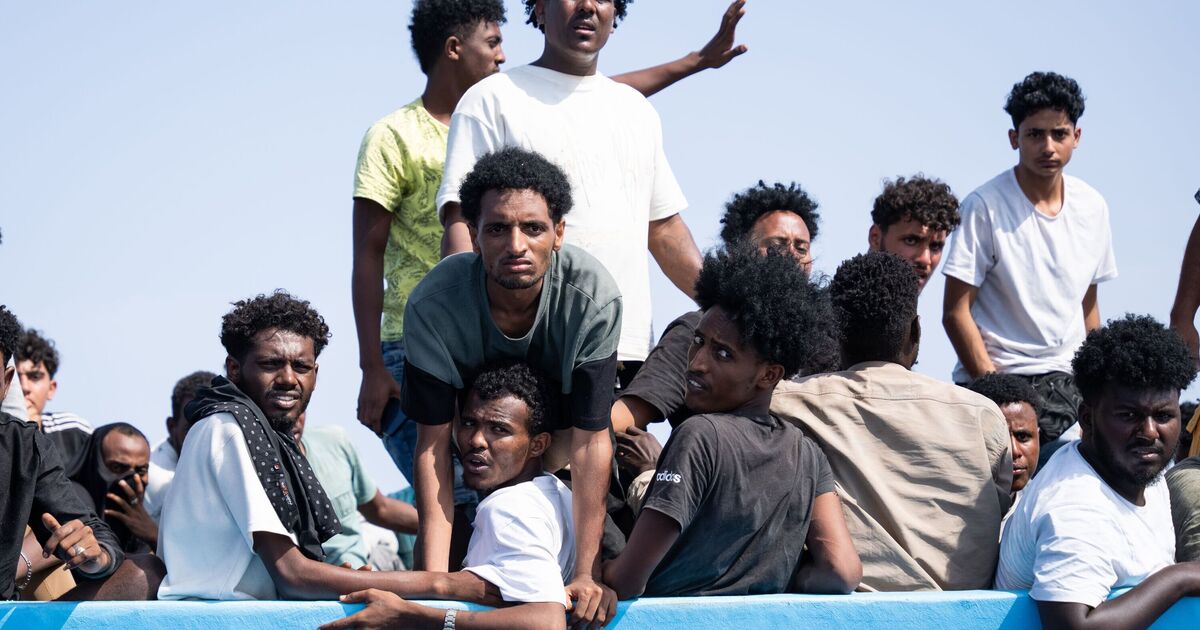 Labour admits ZERO Channel migrants returned since France deal | UK | News