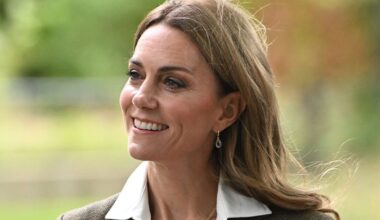 Adorable moment Princess Kate switches into mum mode as rain starts pouring | Royal | News
