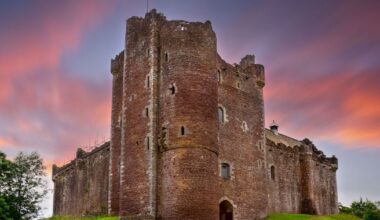 Stunning castle where Outlander and Monty Python was filmed costs less | TV & Radio | Showbiz & TV