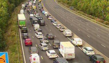 M23 traffic LIVE: Chaos near Gatwick Airport as incident sparks severe delays | UK | News