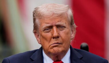 Trump stroke fears addressed by expert who gives verdicts on 'drooping face' | World | News