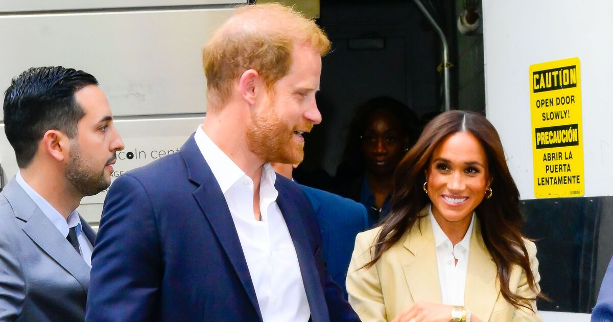 Royal Family LIVE: Meghan and Harry branded 'bad news' as expert hits out at King meeting | Royal | News