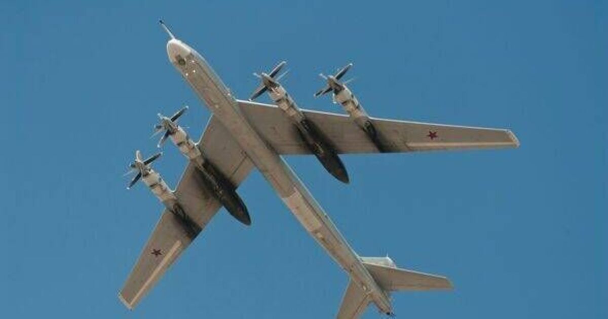 US jets scramble to intercept Russian warplanes near American airspace | US | News