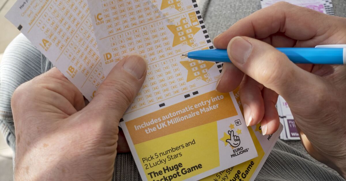 Winning EuroMillions numbers LIVE: Full lottery results with Thunderball on September 30 | UK | News