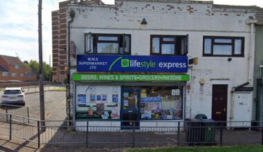 Shop could lose licence after £40,000 fine for illegal worker