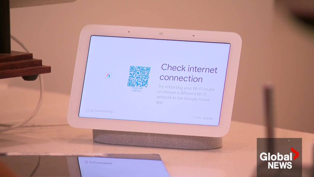 Click to play video: 'More Telus service outages cause outrage amongst Edmonton customers'