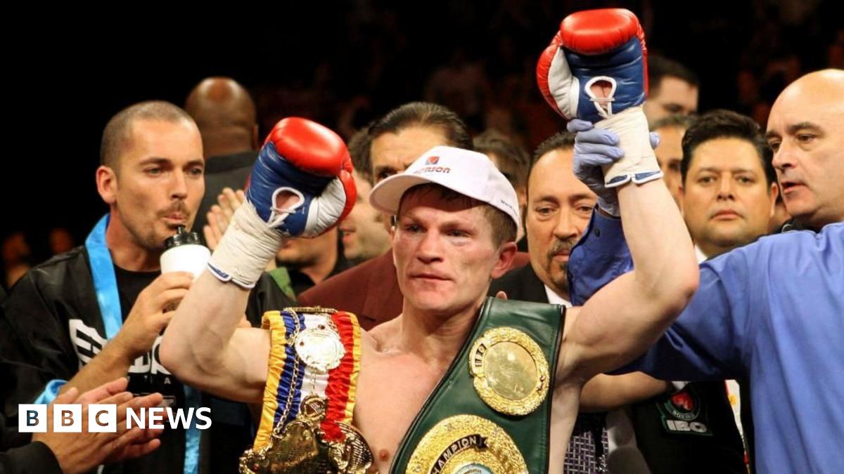 Ricky Hatton dead: Boxing champion Ricky Hatton found dead at home aged 46 - latest updates