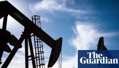 Fossil-fuel firms receive US subsidies worth $31bn each year, study finds | Fossil fuels