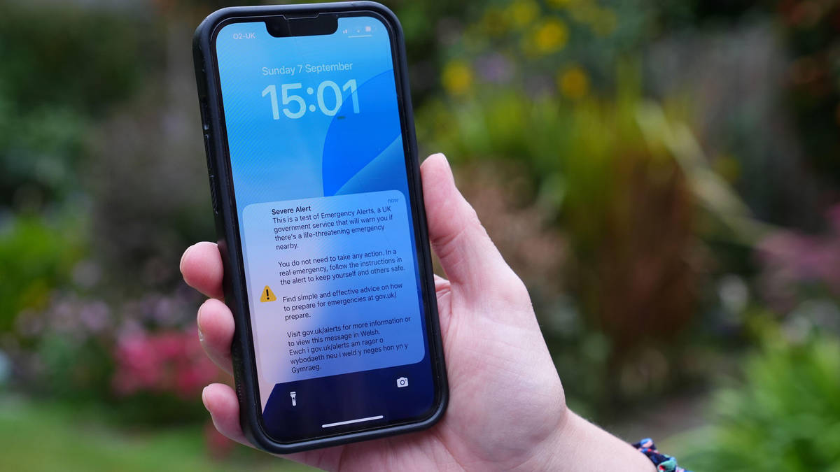Sirens blare from mobile phones in test of national emergency alert system
