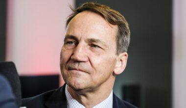 Polish foreign minister urges Hungary to lift veto on Ukraine's EU accession talks