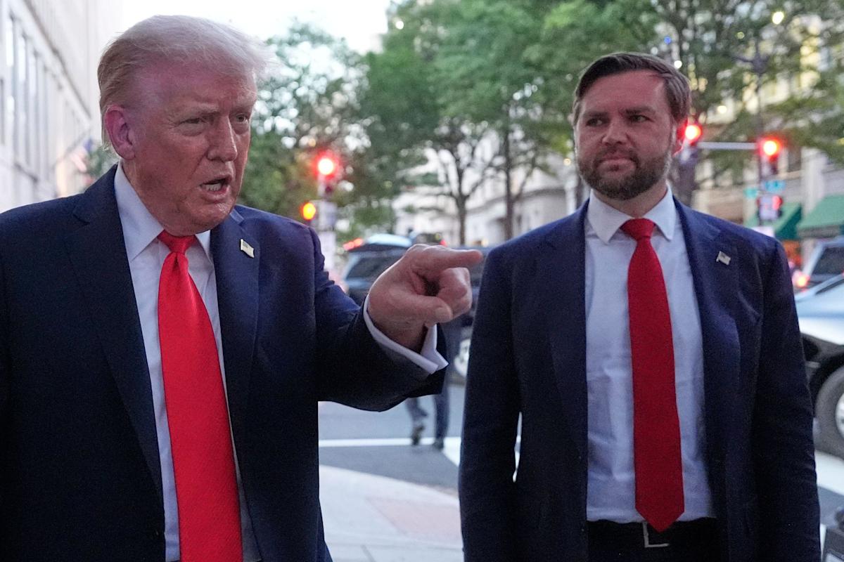 Stocks rise as Trump asks EU to levy 100% tariffs on China and India