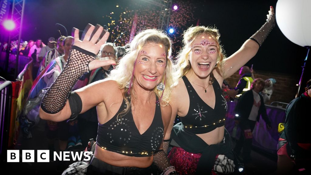 MoonWalk lights up Edinburgh for final time