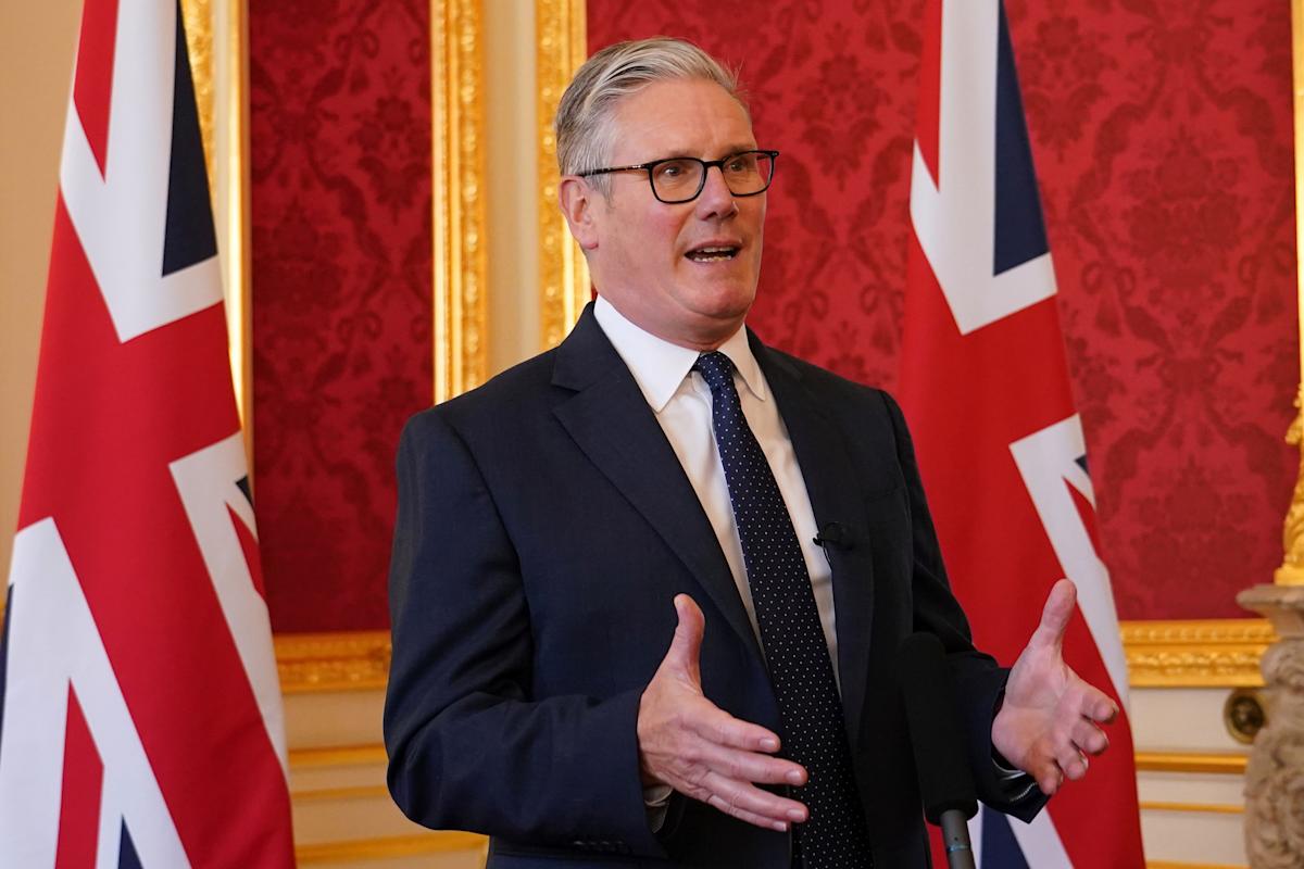 Stocks rise as Starmer set to announce plans for UK digital ID scheme