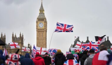 Over 100,000 attend London rally led by far-right activist Tommy Robinson | Protests News