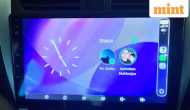 Apple’s new iOS 26 brings a major makeover to the Apple CarPlay, including a new clock widget.