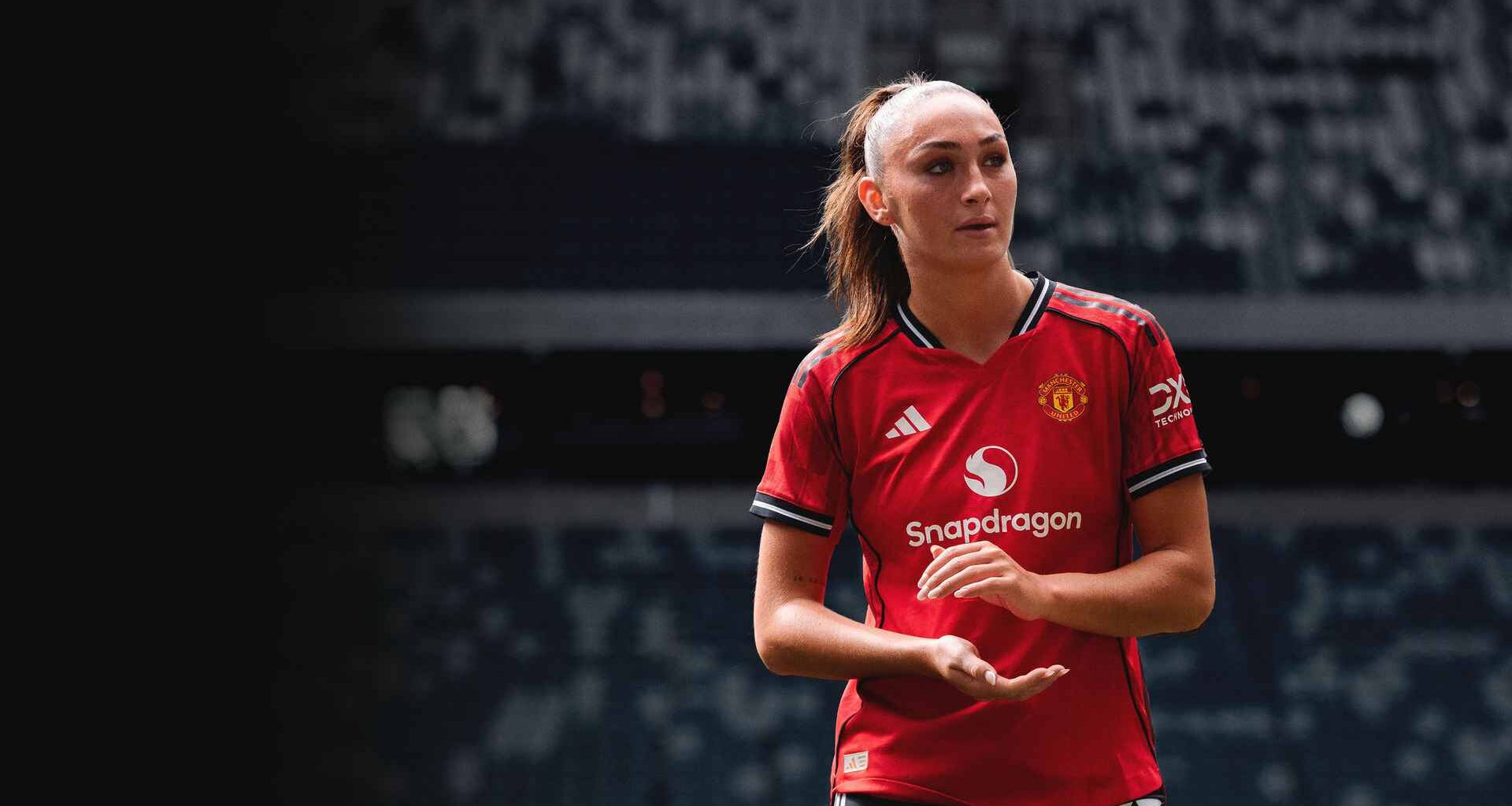 Keira Barry joins Sunderland on loan