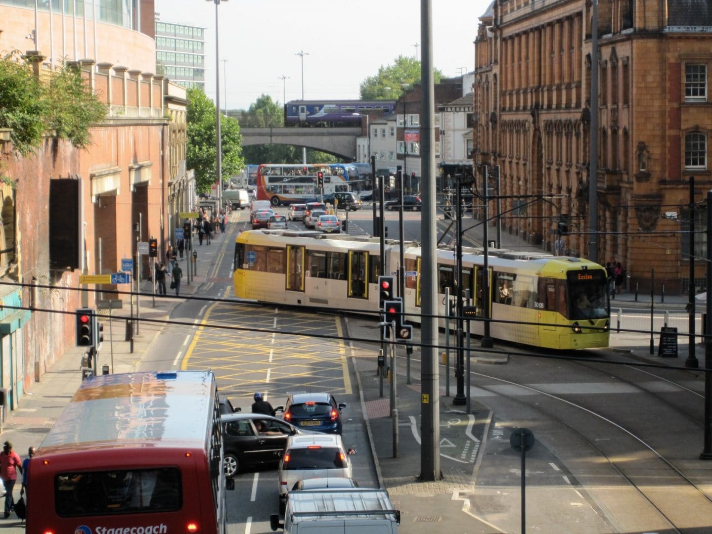 metrolink-tram-city-centre