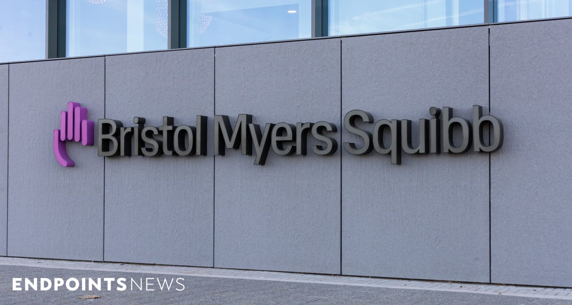Bristol Myers to sell 60% stake in China-US joint venture