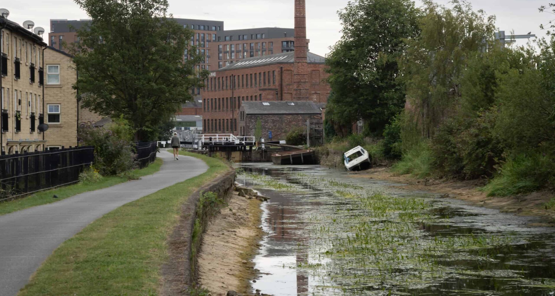 In photos: Hot and dry weather blamed for Leeds and Liverpool Canal closure