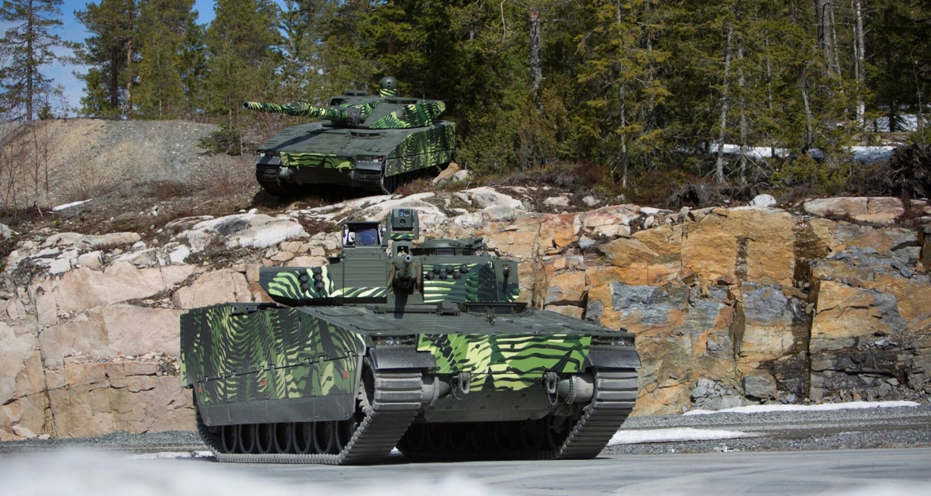 New boron nitride quantum sensors measure stress and magnetism under 30,000× pressure