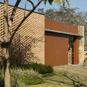 House Aura / Presente Estúdio - Image 4 of 26