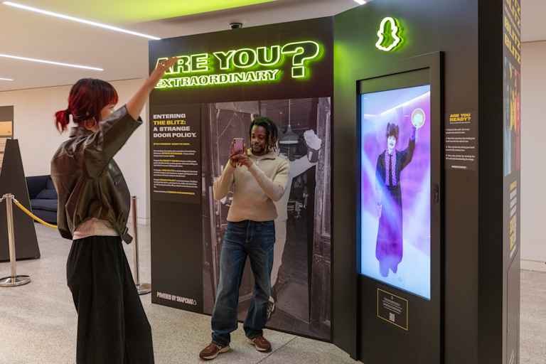 Step into London's Legendary Blitz Club with Snap AR