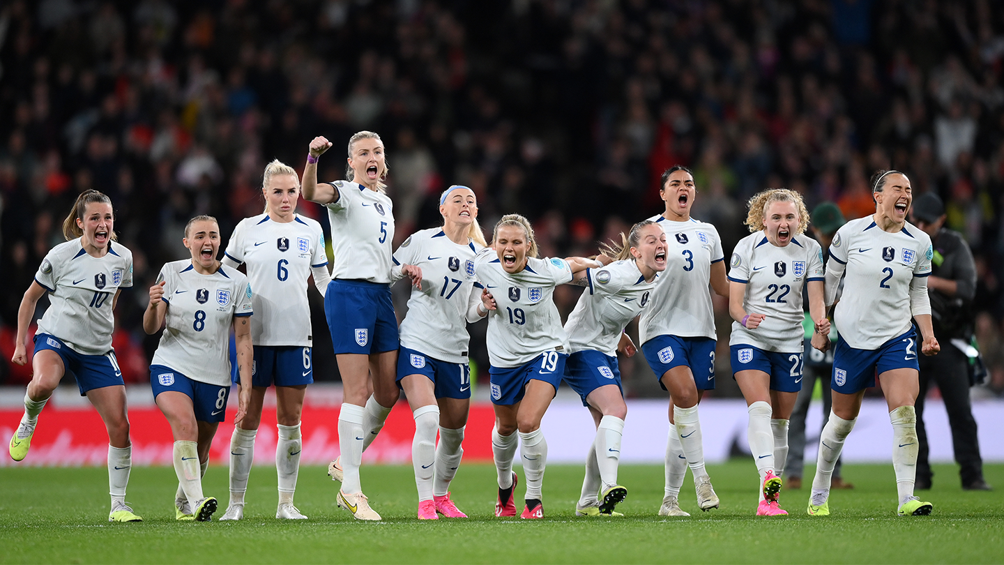 Match Centre: England v Brazil