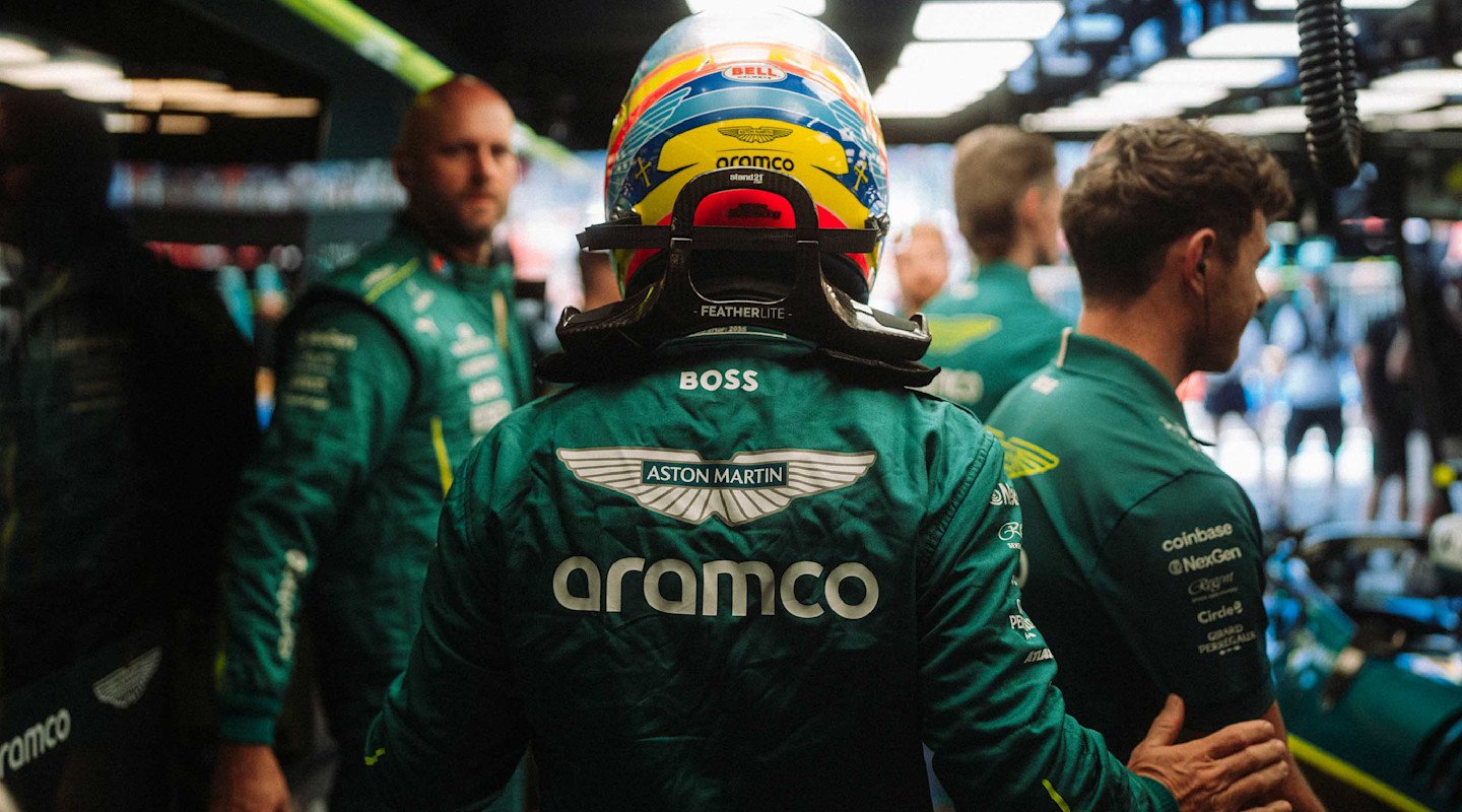 Fernando garage in line