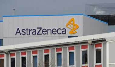 AstraZeneca to list shares in New York while keeping London listing