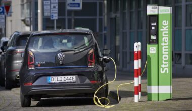 Europe’s EV sales are recovering: did EU carbon regulations change the game?  