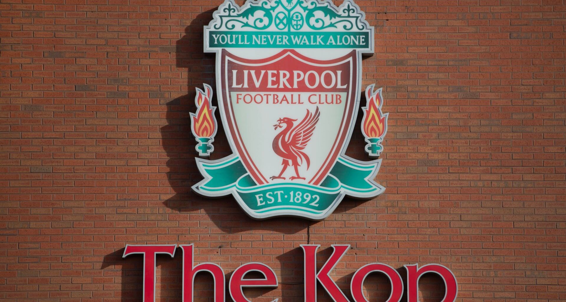 John Barnes says Liverpool sold the fastest player in Premier League history for just £40m