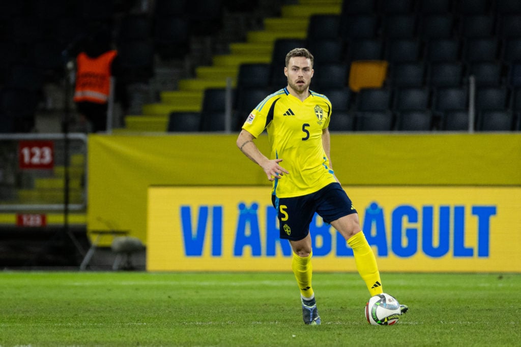 Gabriel Gudmundsson dribbles the ball while playing for Sweden.