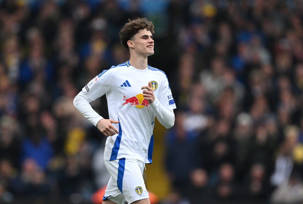 Leeds United FC v Stoke City FC - Sky Bet Championship