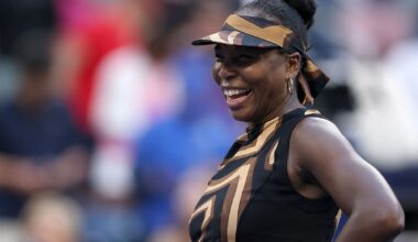 Venus Williams calls for Serena to ‘show up’ for next US Open match as run continues