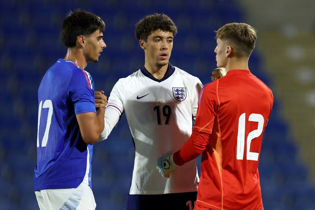 Ethan Wheatley speaks to Italy opponents after England U20 game