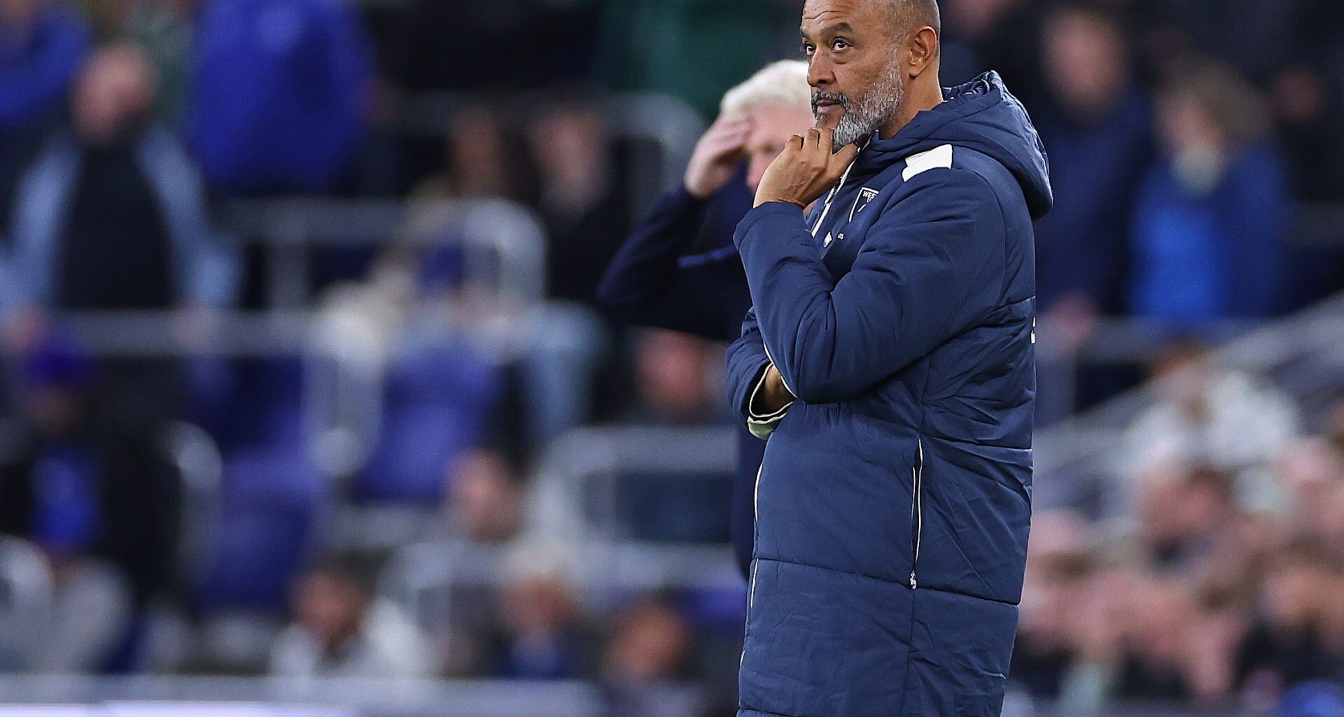 Four chants West Ham fans belted out 30 minutes into Nuno Espirito Santo bow at Everton speak volumes