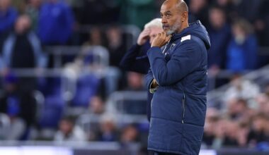 Four chants West Ham fans belted out 30 minutes into Nuno Espirito Santo bow at Everton speak volumes