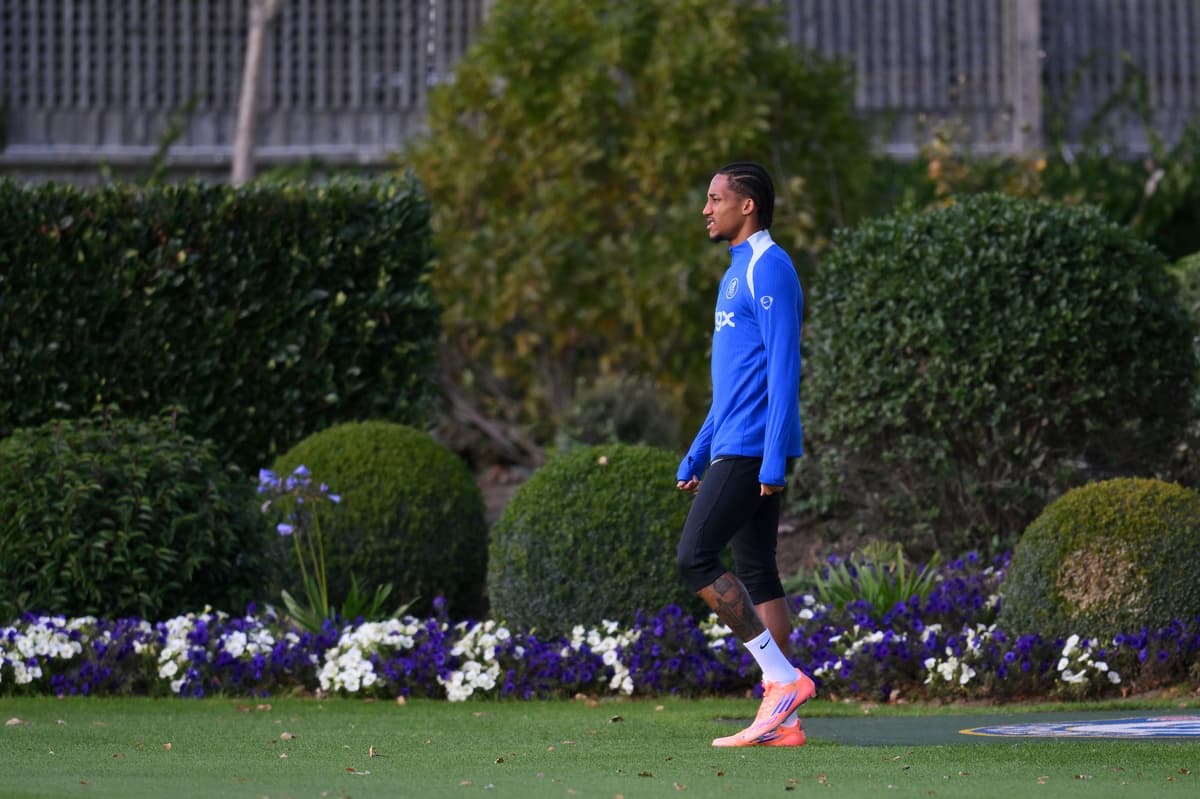 Chelsea receive double injury boost as pair train ahead of Benfica clash - London Evening Standard