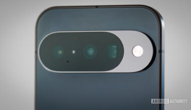 Google Pixel 10 triple camera