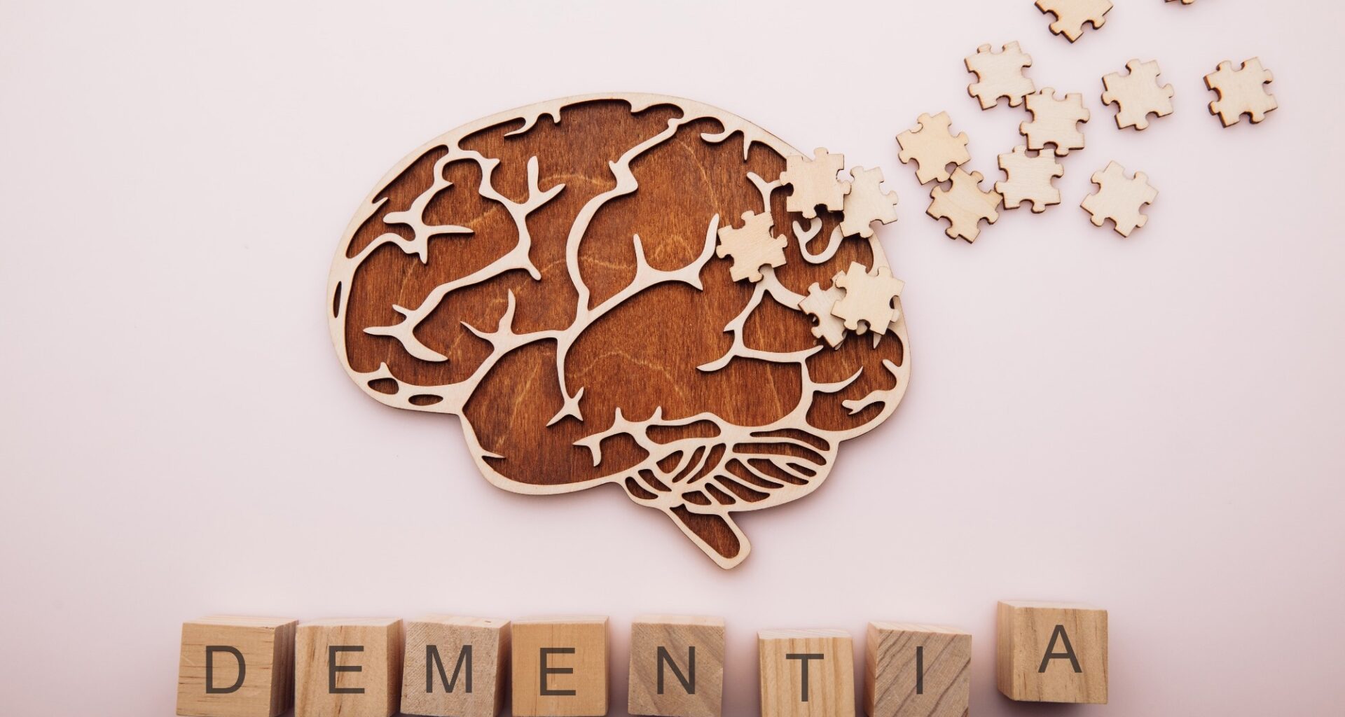 Study: Alcohol use and risk of dementia in diverse populations: evidence from cohort, case–control and Mendelian randomisation approaches. Image Credit: Burdun Iliya / Shutterstock