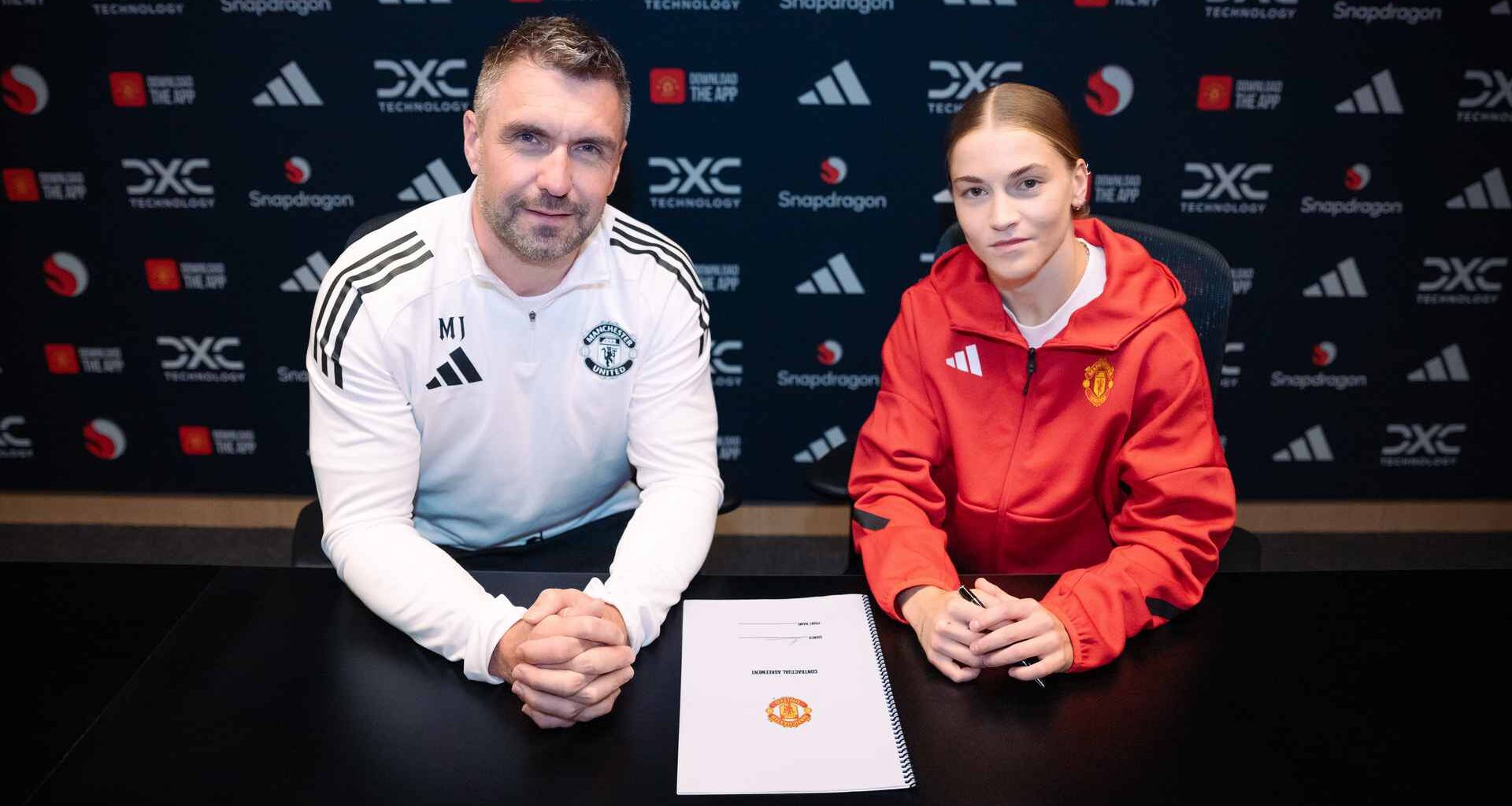 Man Utd Women Ins and outs transfers summer 2025