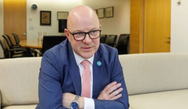 Minister promises change to mental health bill, keeping mums and babies together in most instances