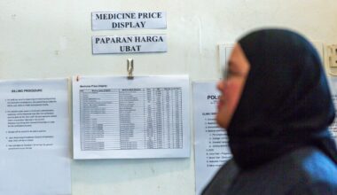 Decades-Long Consumer Dissatisfaction Drove Drug Price Display: Dzulkefly