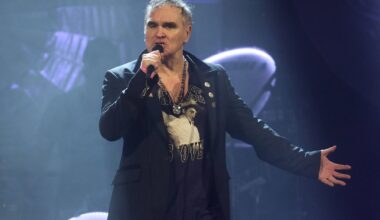 Morrissey cancels gig after "credible threat on life", man charged for posting death threat on Bluesky