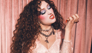 Watch Chappell Roan bring out Heart's Nancy Wilson for 'Barracuda’ in New York