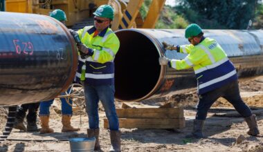 EU commits to Russian oil phase-out by 2028