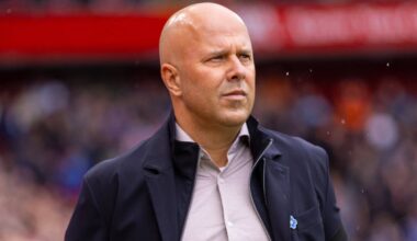 LIVERPOOL, ENGLAND - Saturday, September 20, 2025: Liverpool's head coach Arne Slot before the FA Premier League match between Liverpool FC and Everton FC at Anfield. The 247th Merseyside Derby. (Photo by David Rawcliffe/Propaganda)