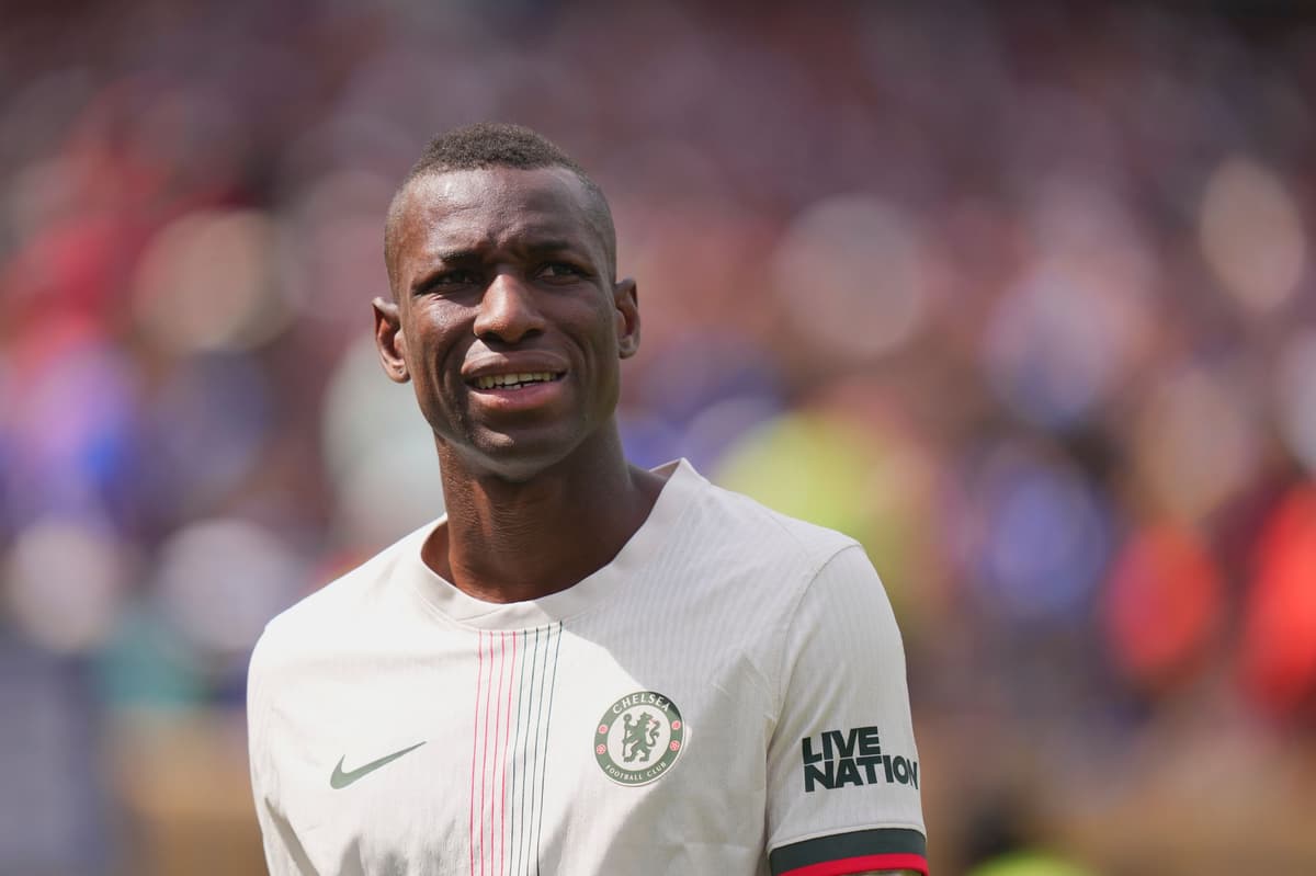 Chelsea close to striker deal after surprise deadline-day twist - London Evening Standard