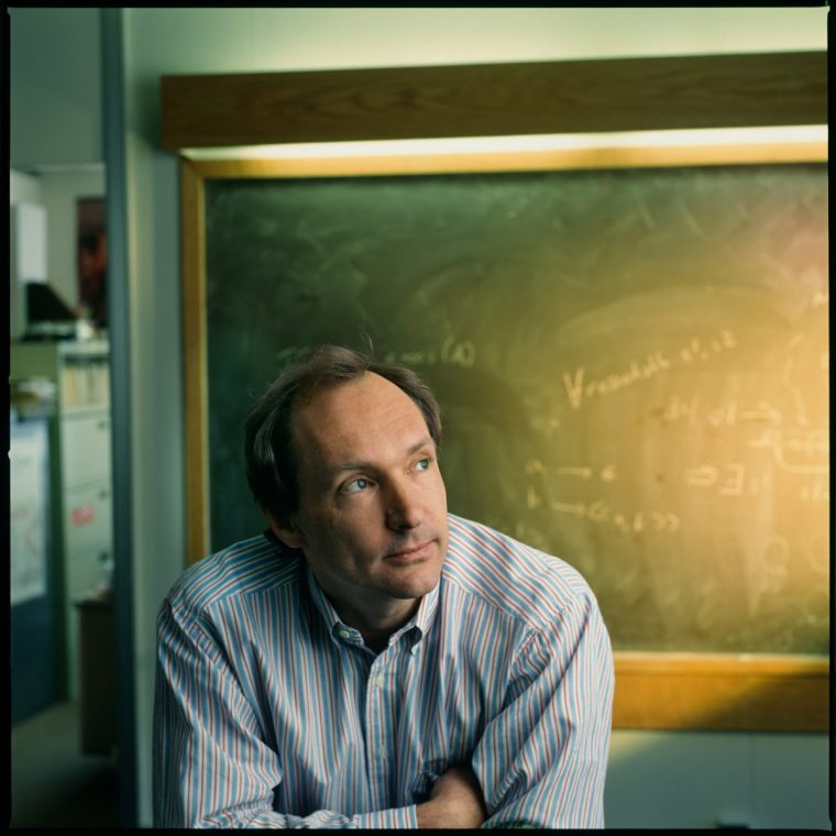 Portrait of British computer scientist and engineer Tim Berners-Lee as he poses in a classroom at the Massachusetts Institute of Technology (MIT), Cambridge, Massachusetts, March 23, 1998. Berners-Lee, founder of the World Wide Web, was photographed during a shoot for Red Herring Magazine. (Photo by Karjean Levine/Getty Images)