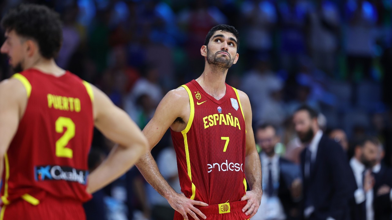 EuroBasket Roundup: Spain's title defence in jeopardy after loss vs. Italy